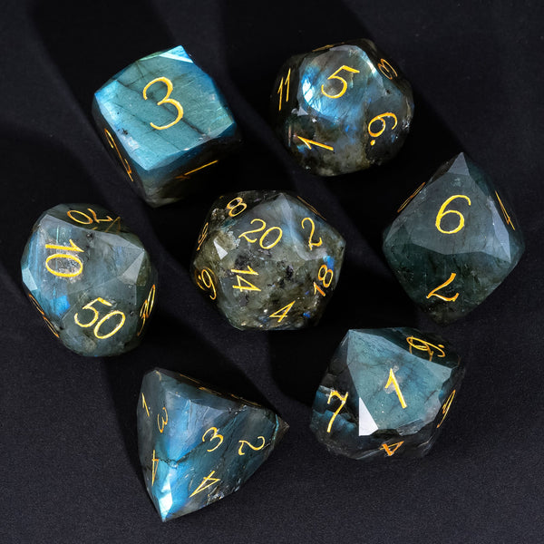 Labradorit – Diamondcut