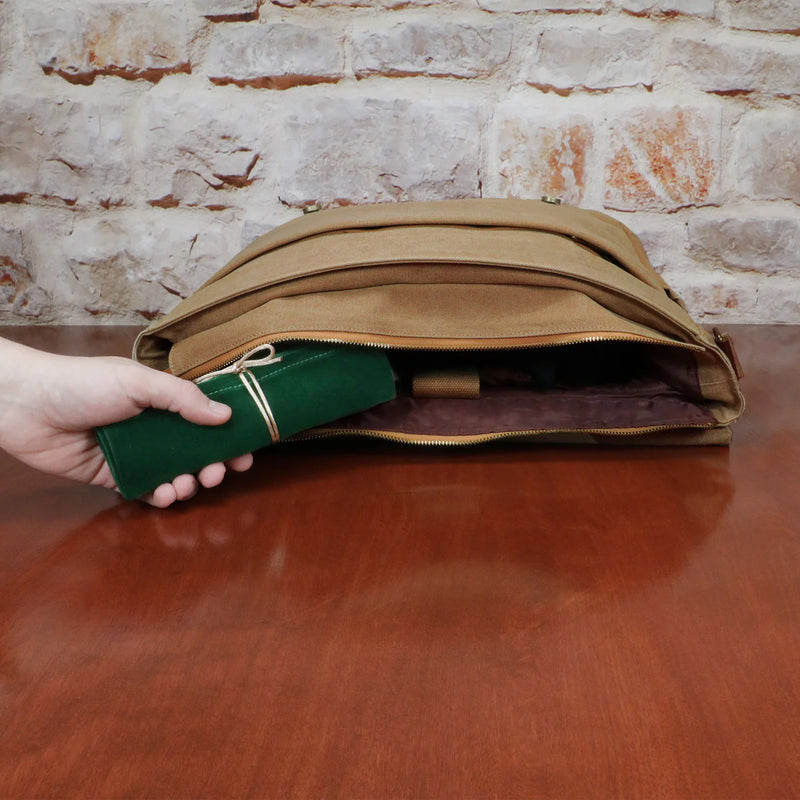 ENHANCE Dice Rolling Mat & 7pc Acrylic Dice Set