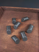 Handgeschmiedeter D1 Gimmick-Würfel aus Stahl