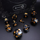 Verschiedene Klassenwürfel-Sets in Foliant-Etui (10 Würfel, 1 Münze)