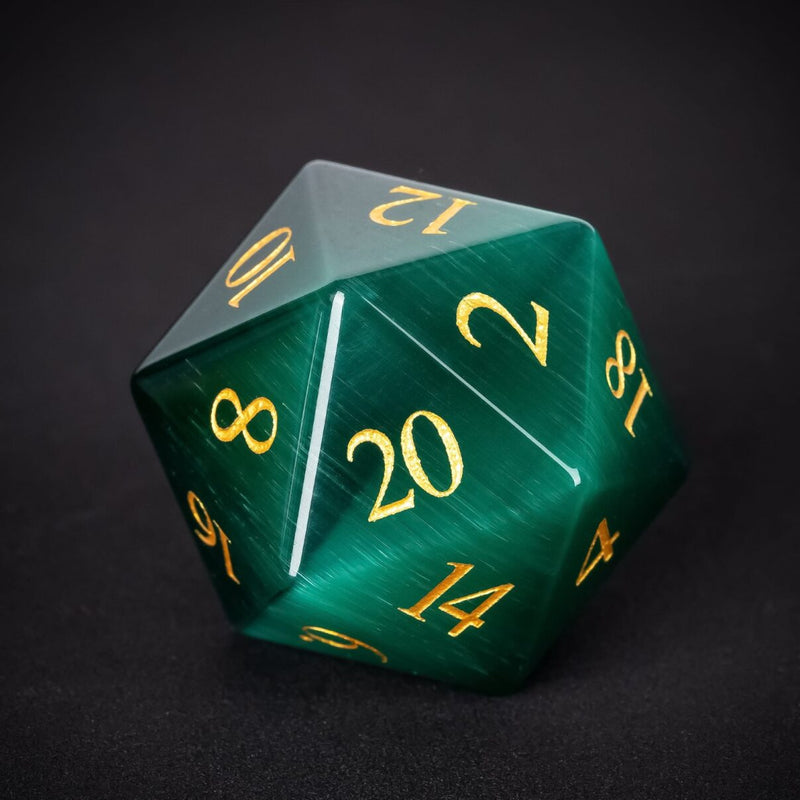 Cat's eye dark green 